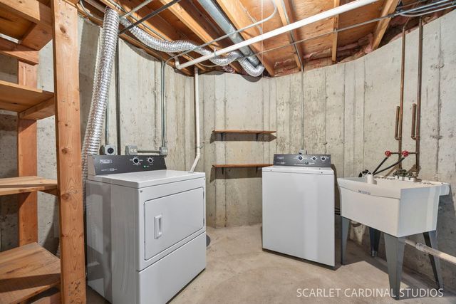 526 E Highland Avenue, Villa Park, IL 60181