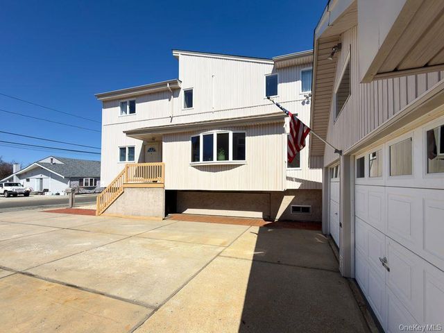 2591 Island Channel Road, Seaford, NY 11783