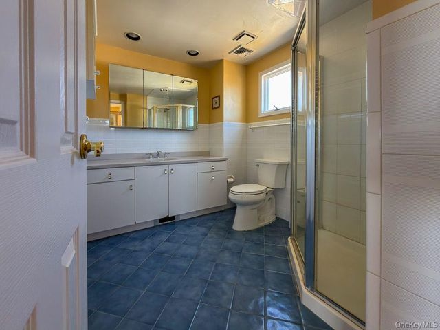 2591 Island Channel Road, Seaford, NY 11783