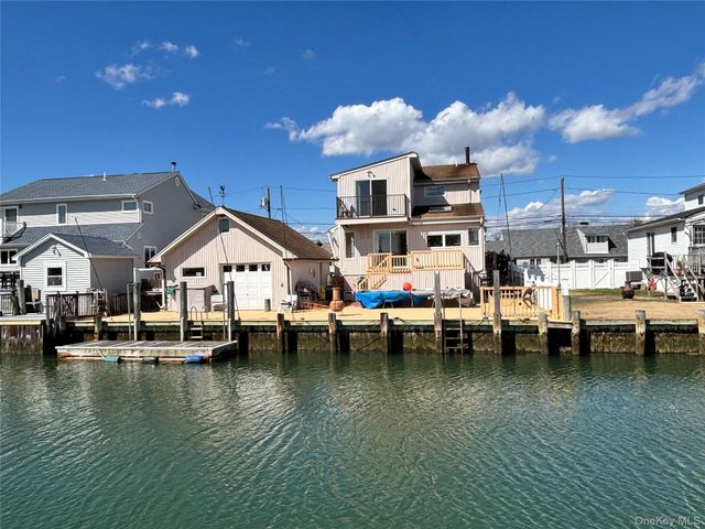 2591 Island Channel Road, Seaford, NY 11783