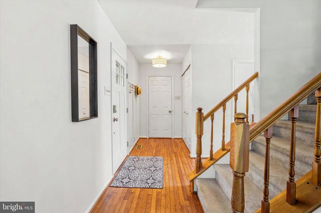 37 COPPERLEAF DR, Newtown, PA 18940