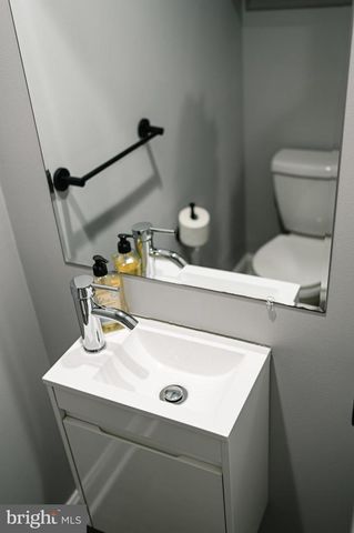 1623 N CORLIES ST, Philadelphia, PA 19121