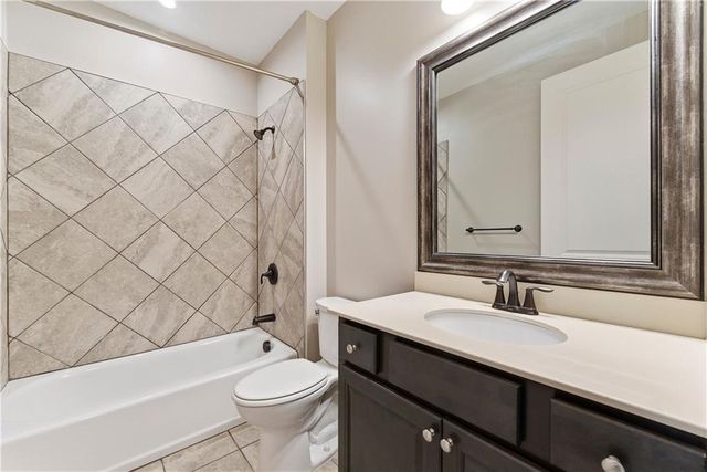 321 Cottonwood Circle, Peachtree City, GA 30269