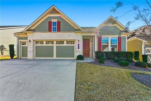 321 Cottonwood Circle, Peachtree City, GA 30269