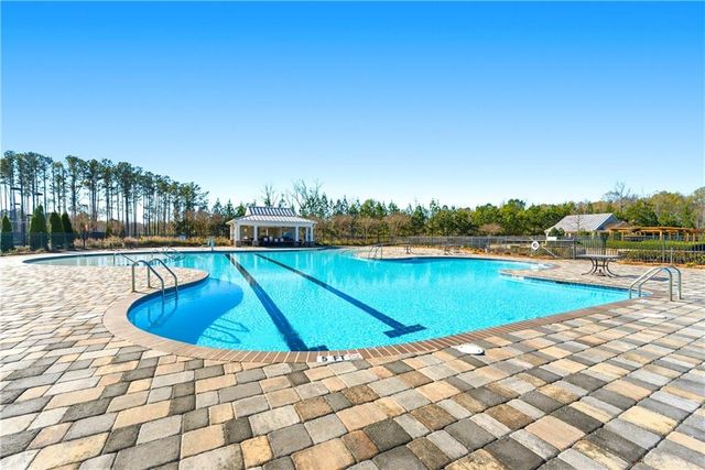 321 Cottonwood Circle, Peachtree City, GA 30269