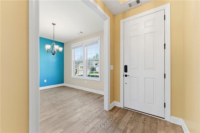 321 Cottonwood Circle, Peachtree City, GA 30269