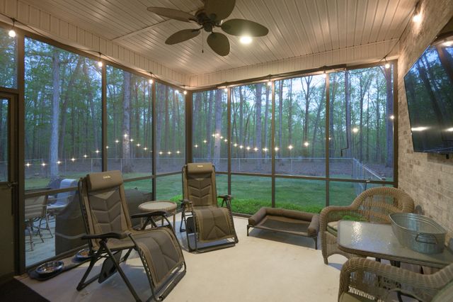 750 Davis Spring Rd, Tullahoma, TN 37388