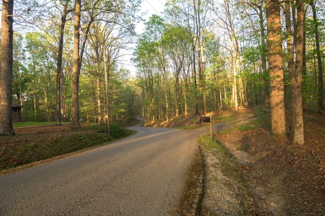 750 Davis Spring Rd, Tullahoma, TN 37388