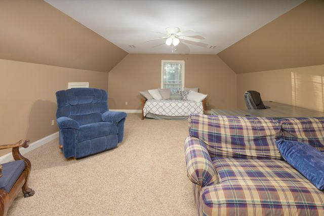 750 Davis Spring Rd, Tullahoma, TN 37388