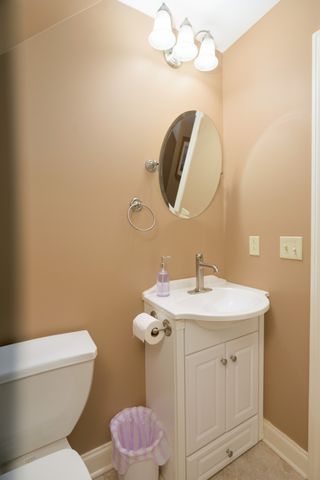 750 Davis Spring Rd, Tullahoma, TN 37388