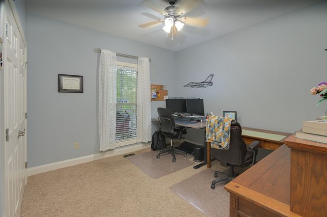 750 Davis Spring Rd, Tullahoma, TN 37388