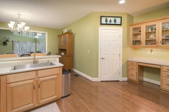 750 Davis Spring Rd, Tullahoma, TN 37388