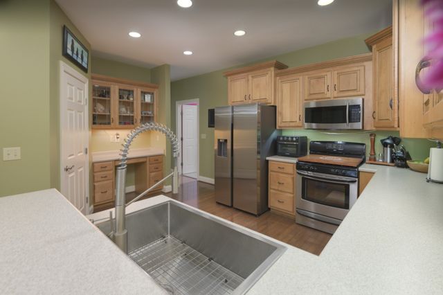 750 Davis Spring Rd, Tullahoma, TN 37388