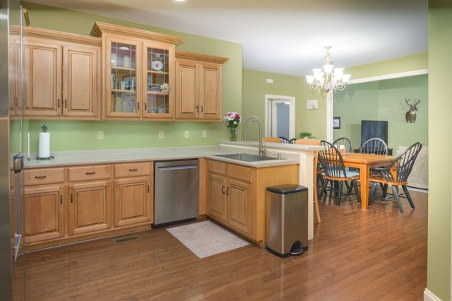 750 Davis Spring Rd, Tullahoma, TN 37388