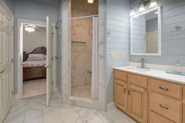 750 Davis Spring Rd, Tullahoma, TN 37388