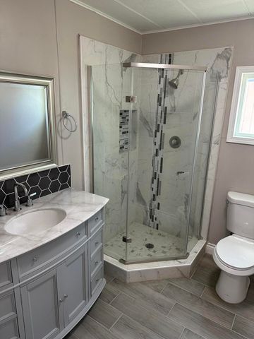 720 E Worth Space 76 Avenue, Porterville, CA 93257