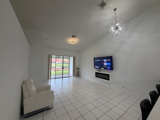 18409 Vía Di Sorrento, Boca Raton, FL 33496