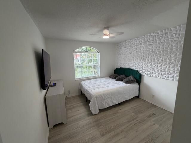 18409 Vía Di Sorrento, Boca Raton, FL 33496