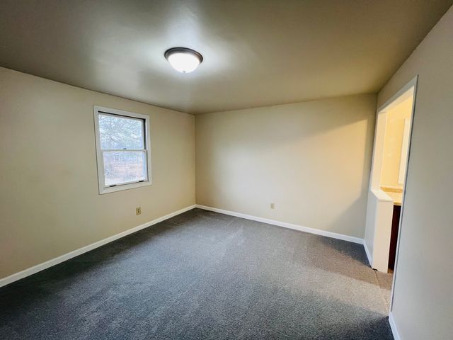 1007 Murphy Street, Eldorado, IL 62930