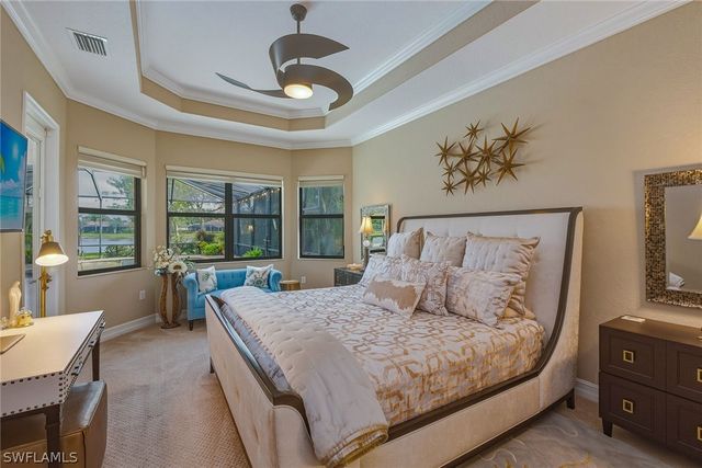 9505 Campanile CIR, Naples, FL 34114