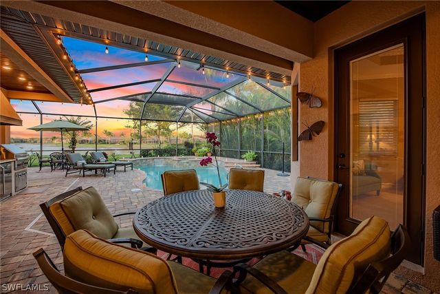 9505 Campanile CIR, Naples, FL 34114