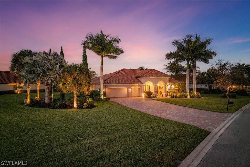 9505 Campanile CIR, Naples, FL 34114