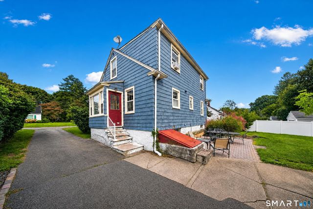 421 Wakelee Avenue, Stratford, CT 06614