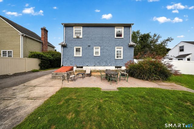 421 Wakelee Avenue, Stratford, CT 06614