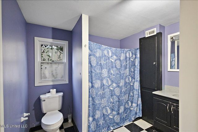 806 E Dewey Camp Drive, Florence, MS 39073