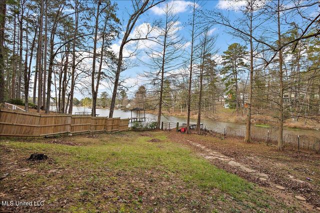806 E Dewey Camp Drive, Florence, MS 39073