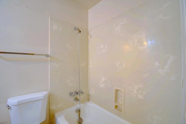 823 La Luz Drive, Belen, NM 87002