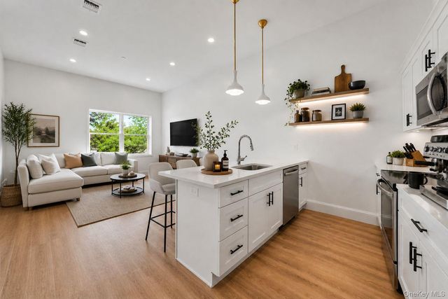 48 North Street 203, Middletown, NY 10940