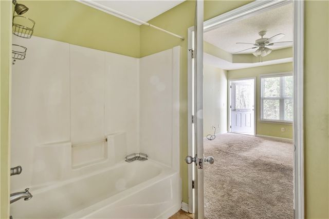 136 Joshua Circle, Brunswick, GA 31525