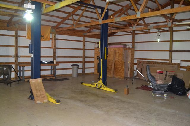 33202 Missouri State Highway East 14, Ava, MO 65608