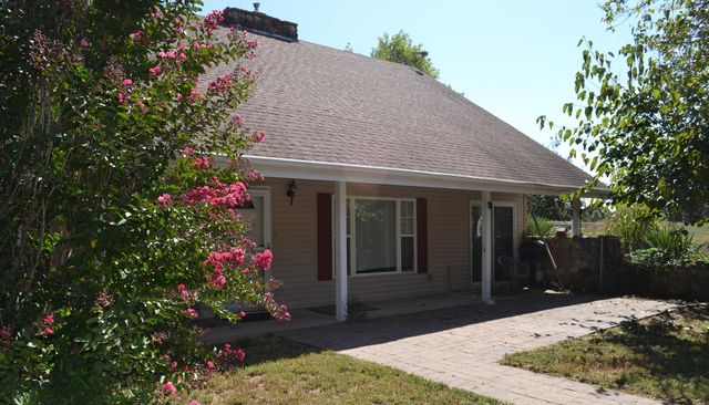 33202 Missouri State Highway East 14, Ava, MO 65608