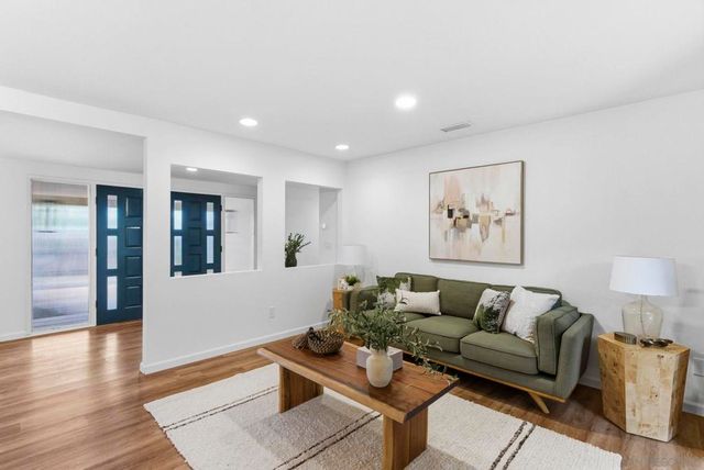 8010 Wetherly, La Mesa, CA 91941