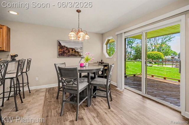 37860 Jefferson Avenue, Harrison Twp, MI 48045