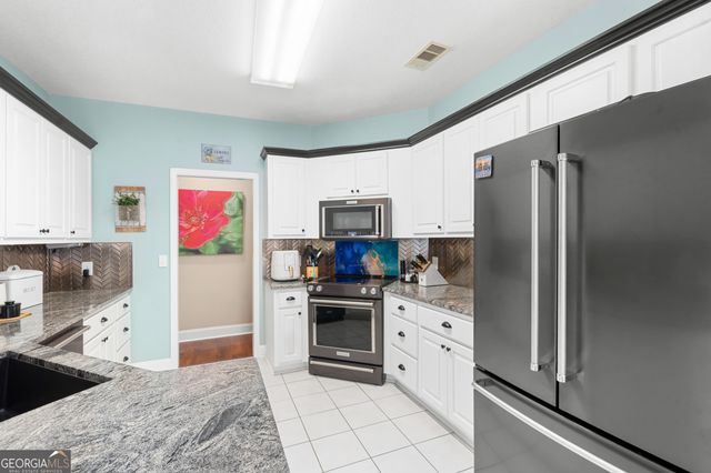 261 Surrey Lane, Statesboro, GA 30458