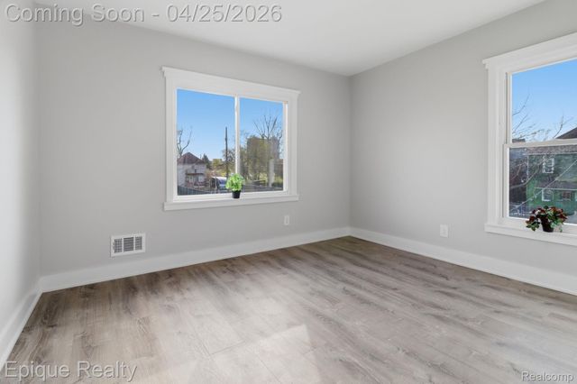 6195 16th Street, Detroit, MI 48208