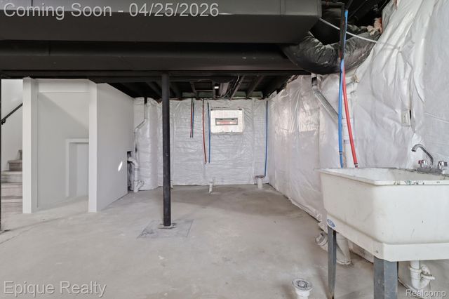 6195 16th Street, Detroit, MI 48208