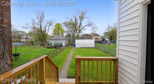 6195 16th Street, Detroit, MI 48208