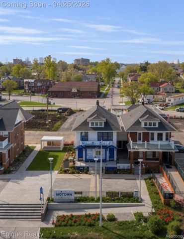 6195 16th Street, Detroit, MI 48208