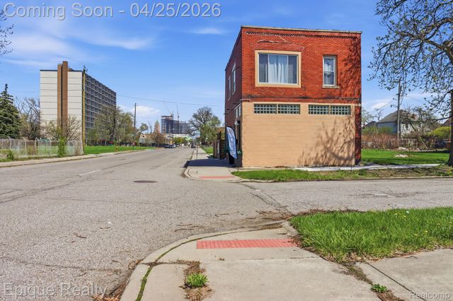 6195 16th Street, Detroit, MI 48208