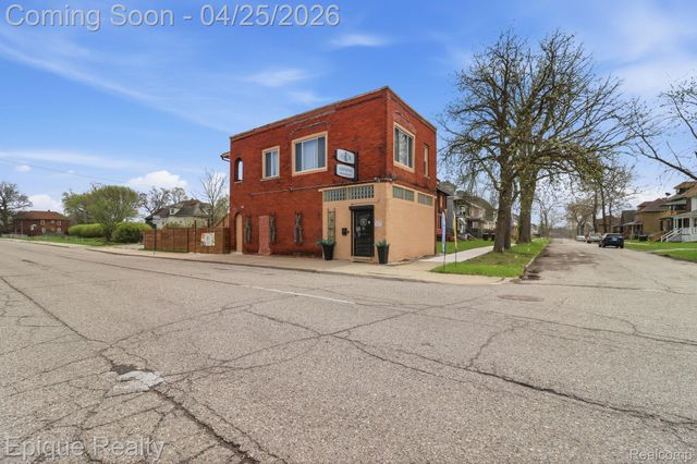 6195 16th Street, Detroit, MI 48208
