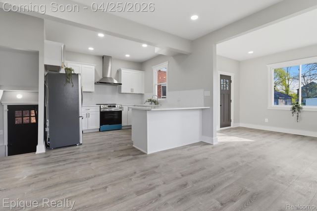 6195 16th Street, Detroit, MI 48208