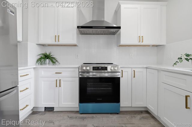 6195 16th Street, Detroit, MI 48208