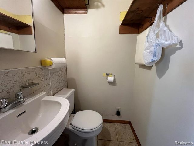 1523 Elk Street, Port Huron, MI 48060