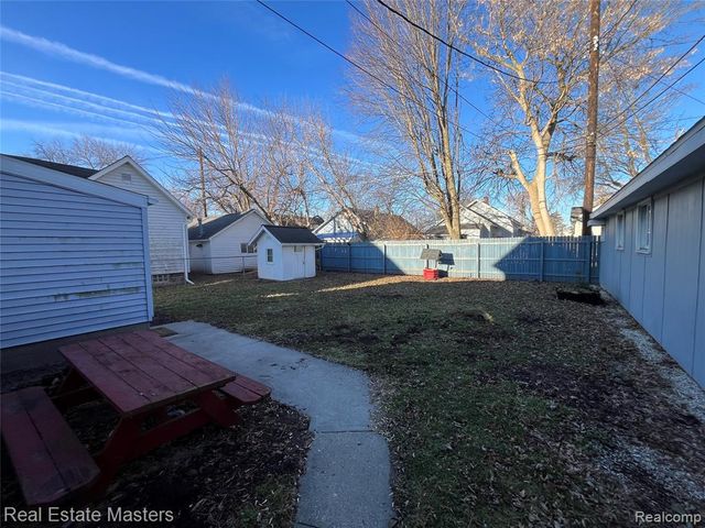 1523 Elk Street, Port Huron, MI 48060