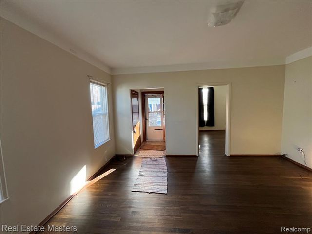 1523 Elk Street, Port Huron, MI 48060