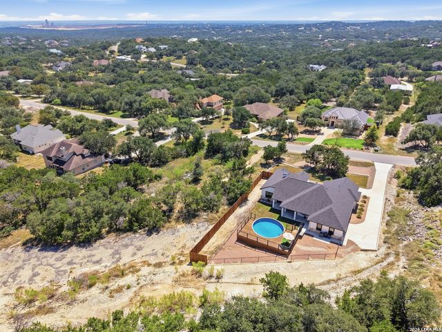 227 PARADISE HLS, New Braunfels, TX 78132